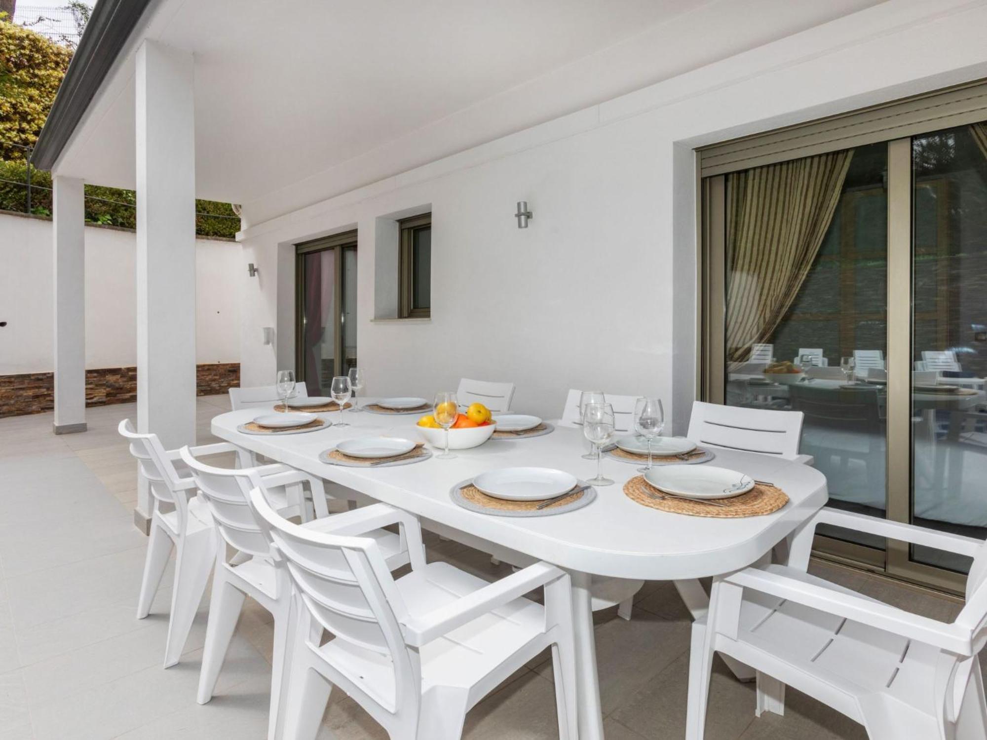 Villa Palmbeach By Interhome Лорет де Мар Екстериор снимка